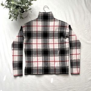 Tahari turtle neck sweater